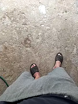 Snapshot of paubabando_ chatting on 11.22.25 paubabando online show from 11.22.25