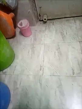 Snapshot of BusyMitt17 chatting on 02.25.26 BusyMitt17 online show from 02.25.26