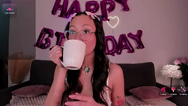 naomi asian online show from 04.11.26