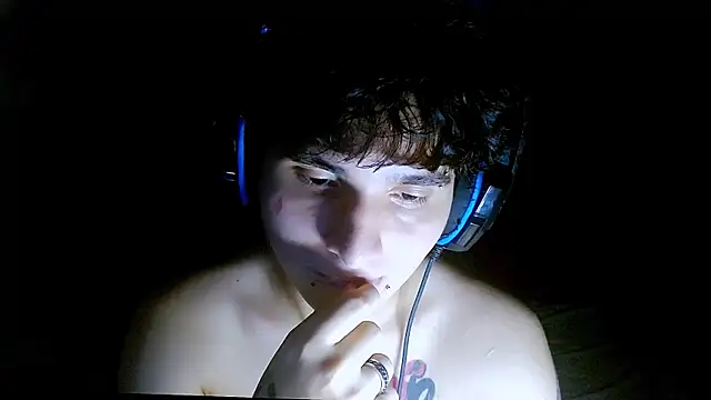 Charley quin online show from 04.16.26