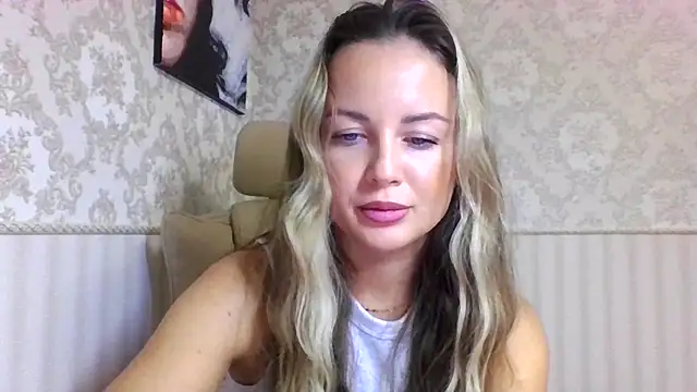 jennifer838 online show from 10.31.25