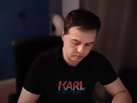 CuteMan33 online show from 10.30.25