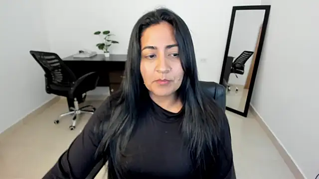 Adele Sweett online show from 02.11.25