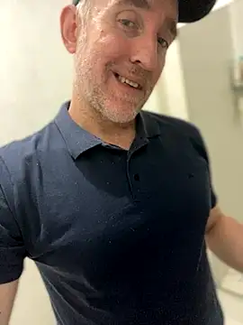 Snapshot of FrankJake99 chatting on 10.03.25 FrankJake99 online show from 10.03.25