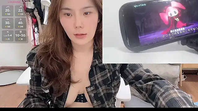 ChuChu1991 online show from 10.11.25