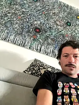 zenzero87 online show from 10.27.25