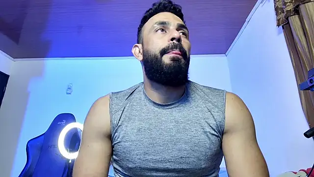 Snapshot of BEN_BLAZE chatting on 02.27.25 BEN BLAZE online show from 02.27.25