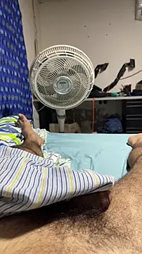 Snapshot of BEN_BLAZE chatting on 11.18.25 BEN BLAZE online show from 11.18.25