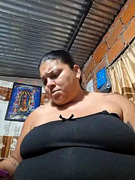 Snapshot of chubby_sexy_big_tits chatting on 03.04.25 chubby sexy big tits online show from 03.04.25