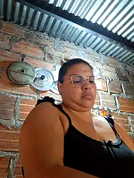 Snapshot of chubby_sexy_big_tits chatting on 03.04.25 chubby sexy big tits online show from 03.04.25