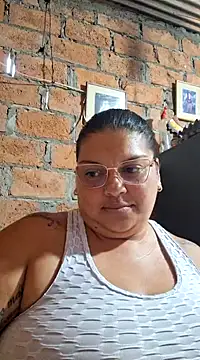 Snapshot of chubby_sexy_big_tits chatting on 03.04.25 chubby sexy big tits online show from 03.04.25