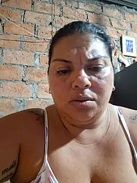 Snapshot of chubby_sexy_big_tits chatting on 03.11.25 chubby sexy big tits online show from 03.11.25