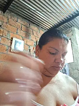 Snapshot of chubby_sexy_big_tits chatting on 03.22.25 chubby sexy big tits online show from 03.22.25