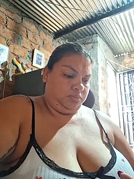 Snapshot of chubby_sexy_big_tits chatting on 09.18.25 chubby sexy big tits online show from 09.18.25