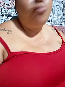 Snapshot of chubby_sexy_big_tits chatting on 09.20.25 chubby sexy big tits online show from 09.20.25