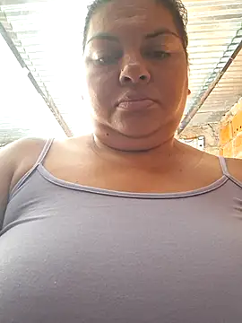 Snapshot of chubby_sexy_big_tits chatting on 09.26.25 chubby sexy big tits online show from 09.26.25