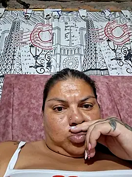 Snapshot of chubby_sexy_big_tits chatting on 09.27.25 chubby sexy big tits online show from 09.27.25