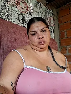 Snapshot of chubby_sexy_big_tits chatting on 12.16.25 chubby sexy big tits online show from 12.16.25