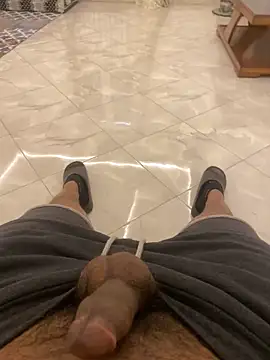 Lahcene online show from 12.20.25