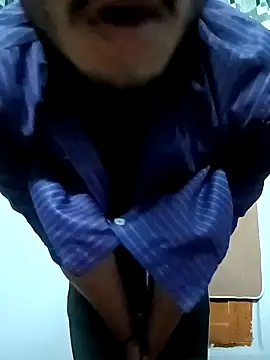 jaiwrld0 online show from 01.04.25