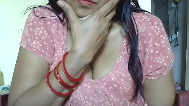 Snapshot of Suhana-sapna chatting on 09.26.25 Suhana-sapna online show from 09.26.25