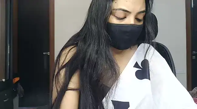 Snapshot of Hritvika chatting on 03.06.25 Hritvika online show from 03.06.25