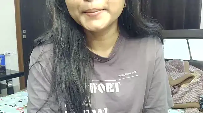 Snapshot of Hritvika chatting on 03.14.25 Hritvika online show from 03.14.25