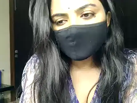 Snapshot of Hritvika chatting on 03.16.25 Hritvika online show from 03.16.25