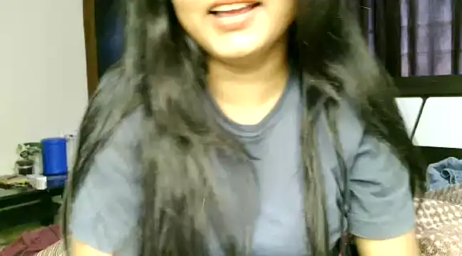 Snapshot of Hritvika chatting on 03.19.25 Hritvika online show from 03.19.25