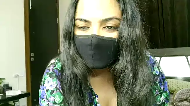 Snapshot of Hritvika chatting on 03.20.25 Hritvika online show from 03.20.25