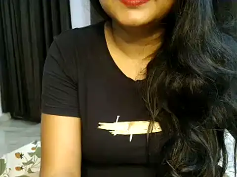 Snapshot of Hritvika chatting on 10.05.25 Hritvika online show from 10.05.25