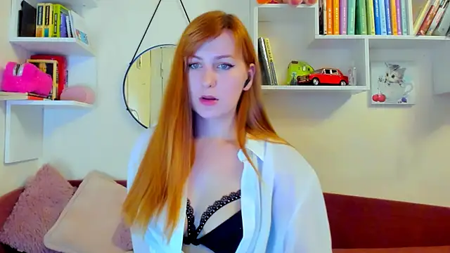 Snapshot of liya_gorgeous chatting on 10.30.25 liya gorgeous online show from 10.30.25