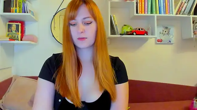 Snapshot of liya_gorgeous chatting on 11.01.25 liya gorgeous online show from 11.01.25