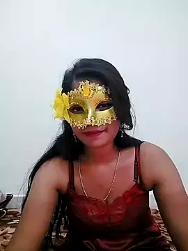 Snapshot of ascuple chatting on 01.20.25 ascuple online show from 01.20.25