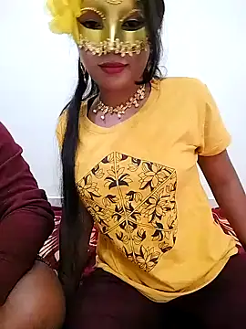 Snapshot of ascuple chatting on 01.22.25 ascuple online show from 01.22.25