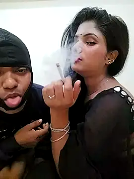 Snapshot of ascuple chatting on 03.13.25 ascuple online show from 03.13.25