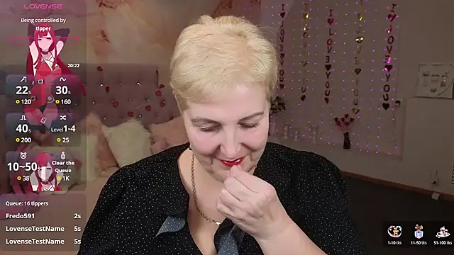 Sandra Snow online show from 02.21.25