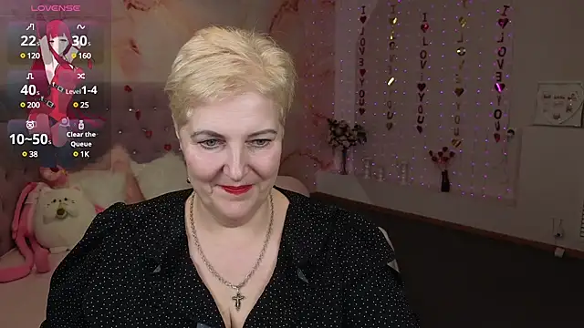 Sandra Snow online show from 02.21.25