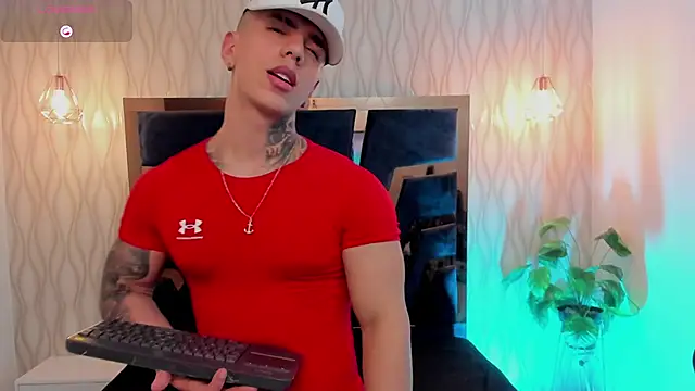 Flynn Riider online show from 02.21.26