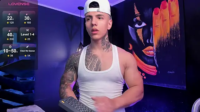 Flynn Riider online show from 04.11.26