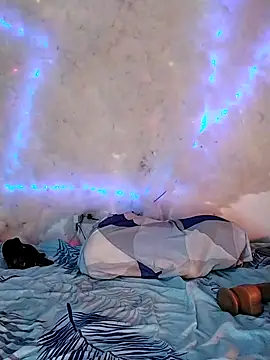 Snapshot of Sweety-Cat chatting on 12.24.24 Sweety-Cat online show from 12.24.24