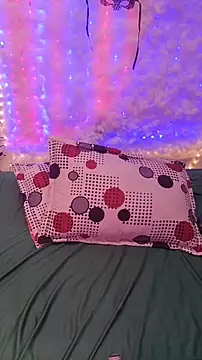 Snapshot of Sweety-Cat chatting on 11.06.25 Sweety-Cat online show from 11.06.25