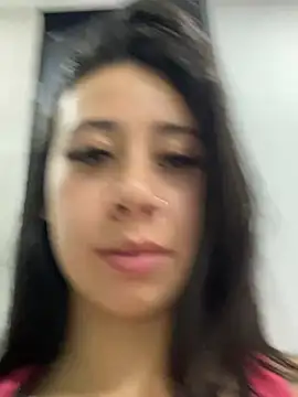 Snapshot of Zoee_t chatting on 02.14.25 Zoee t online show from 02.14.25