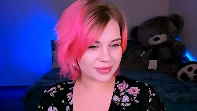 Snapshot of evaharve chatting on 02.11.25 evaharve online show from 02.11.25