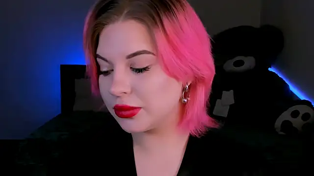 Snapshot of evaharve chatting on 03.01.25 evaharve online show from 03.01.25