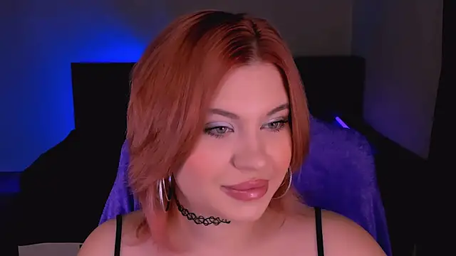 Snapshot of evaharve chatting on 10.04.25 evaharve online show from 10.04.25