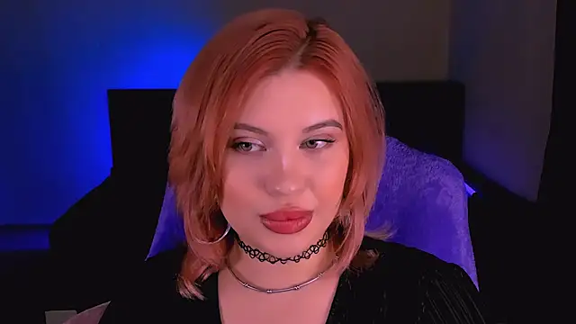 Snapshot of evaharve chatting on 10.08.25 evaharve online show from 10.08.25