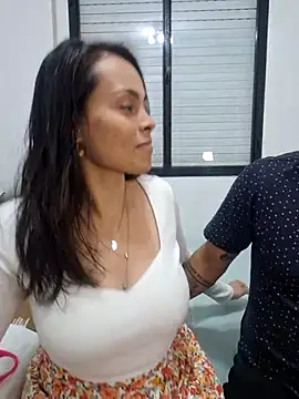 Snapshot of sweet_aphrodite69 chatting on 10.26.25 sweet aphrodite69 online show from 10.26.25