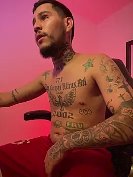 Junihn0 online show from 11.07.25