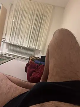 Snapshot of Loco42- chatting on 12.24.24 Loco42- online show from 12.24.24